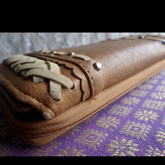 Montana West brown leather zip & snap close wallet braided detail - Picture 4 of 10